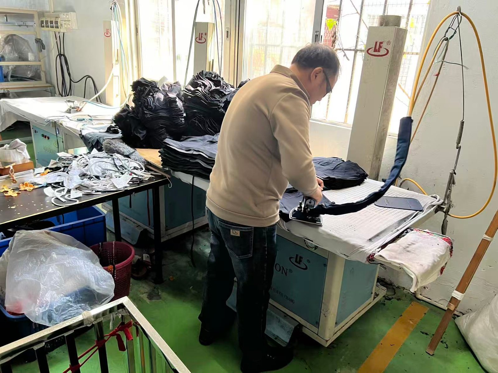 Industrial Ironing Station